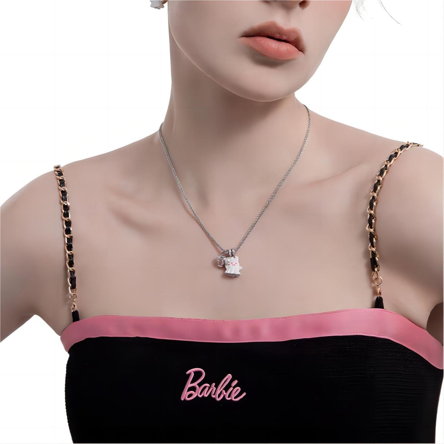 Collier Kawaii Petit Fantôme Noir et Blanc