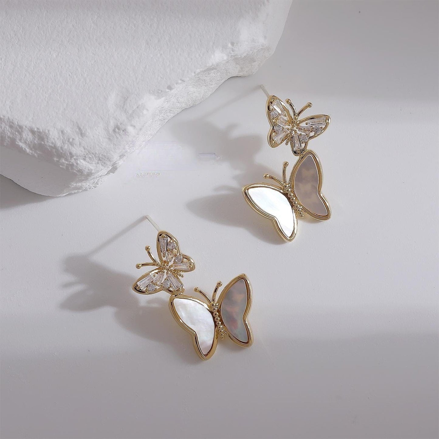 Chic Elegant Butterfly Dangle Earrings