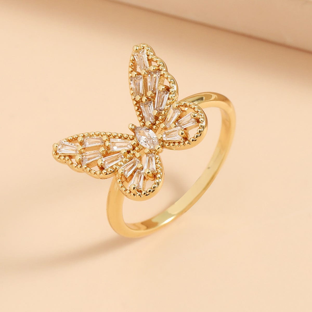 Gorgeous Hollowed-out Butterfly Ring