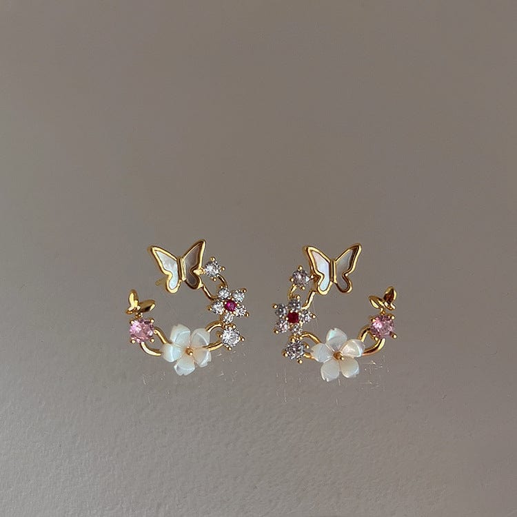 Boucles d'oreilles charmantes en forme de papillon et de coquillage