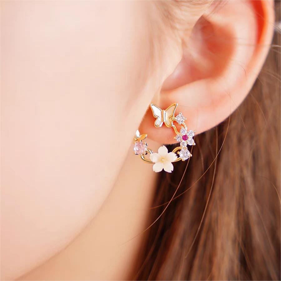 Boucles d'oreilles charmantes en forme de papillon et de coquillage