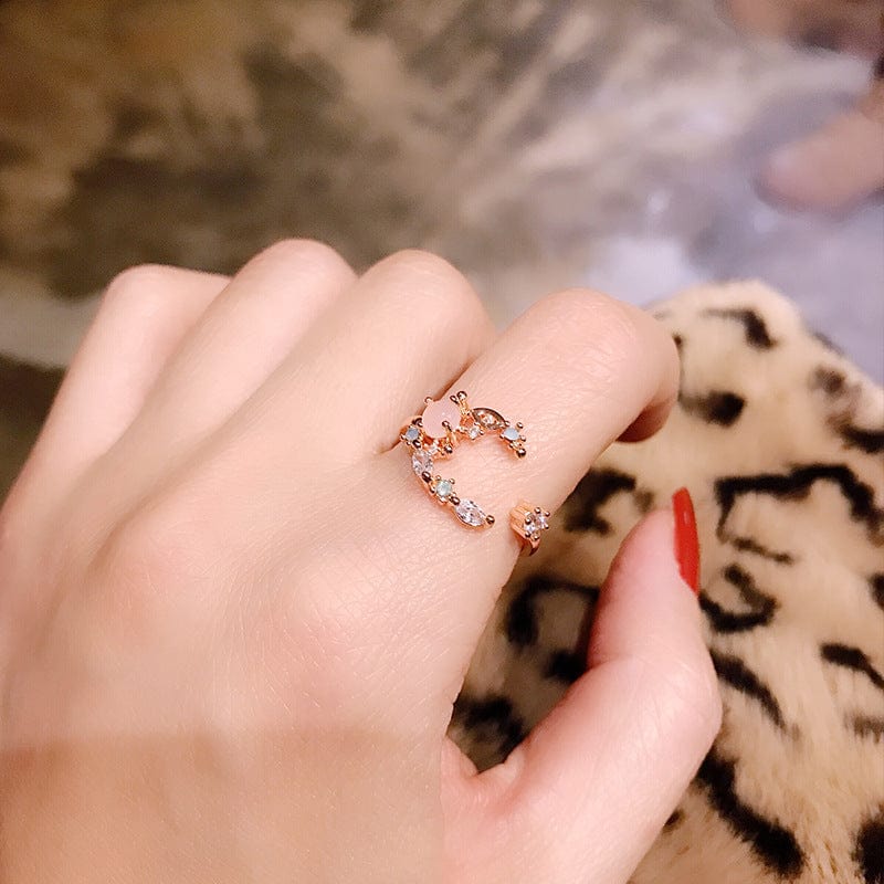Charmante bague de phase de lune en opale rose