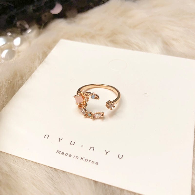 Charmante bague de phase de lune en opale rose