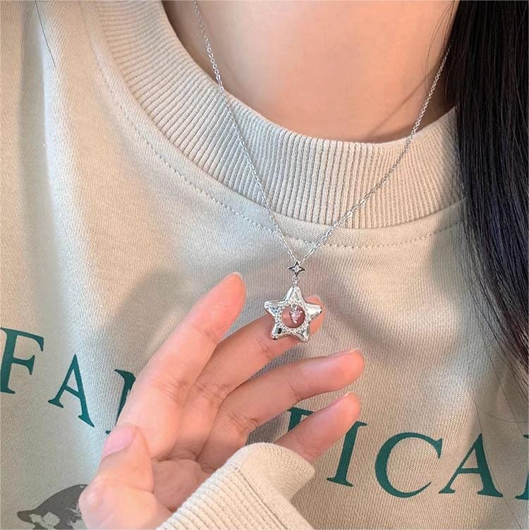 Charmant collier étoile coeur rose