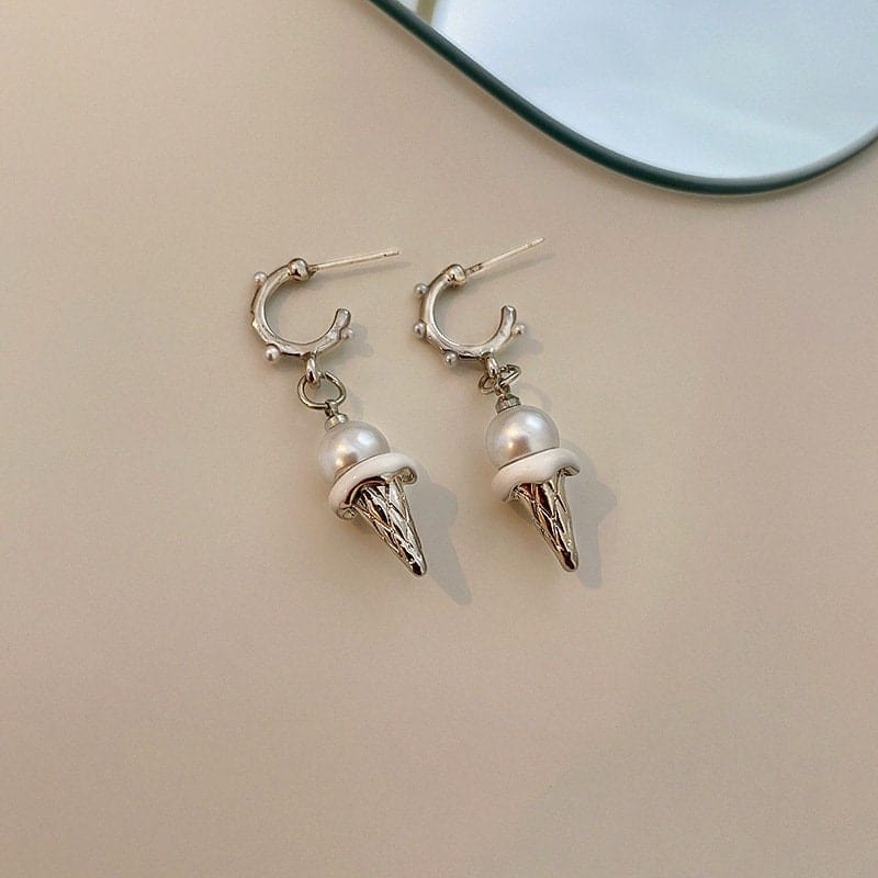 Charming Dangling Ice Cream Pearl Earrings