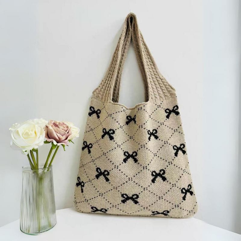Sweet Bowknote Embroidery Shoulder Bag