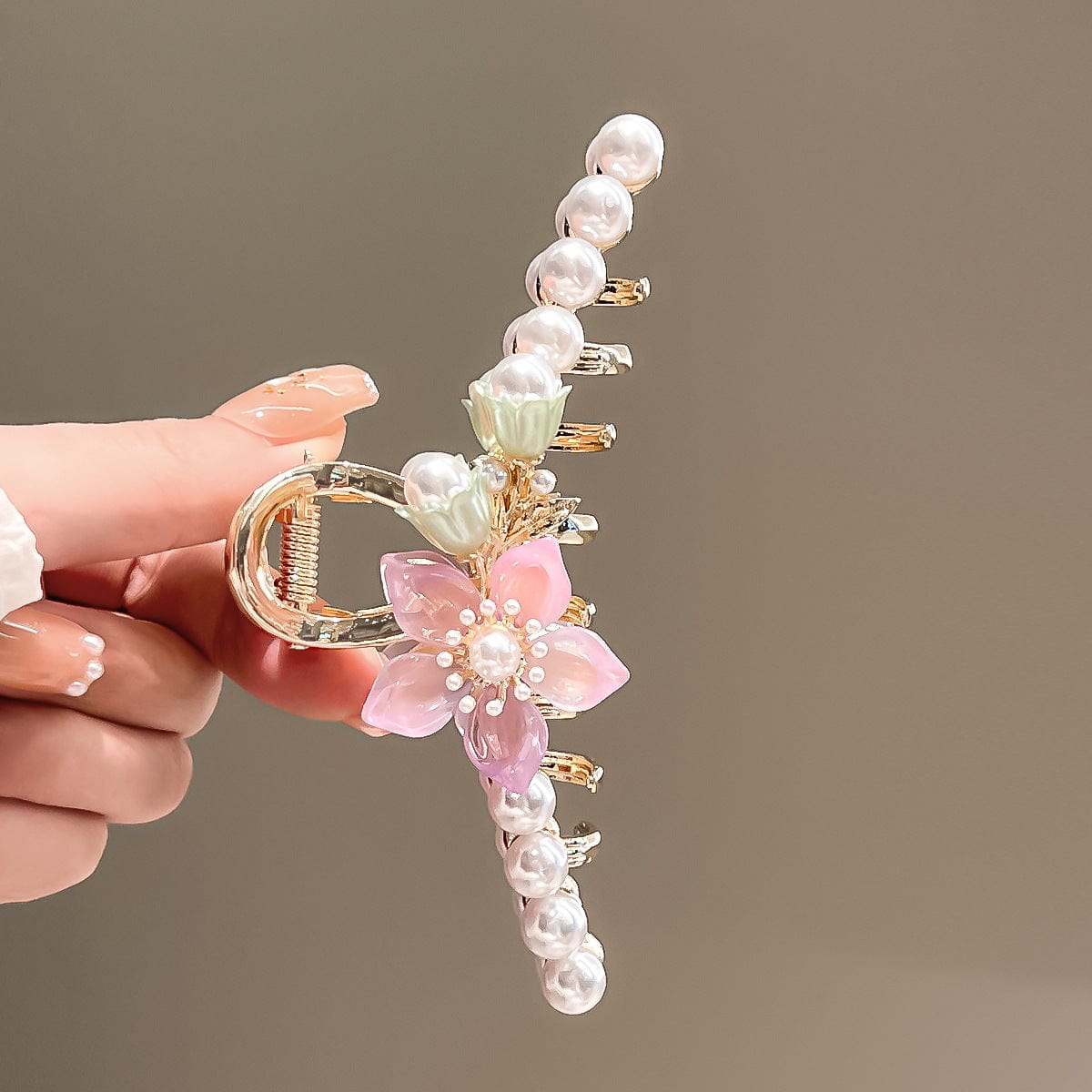 Pince à cheveux à pince à chignon en perles florales