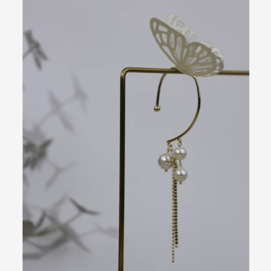 Chic Hollow Butterfly Pearl Ear Cuff Wrap Earring