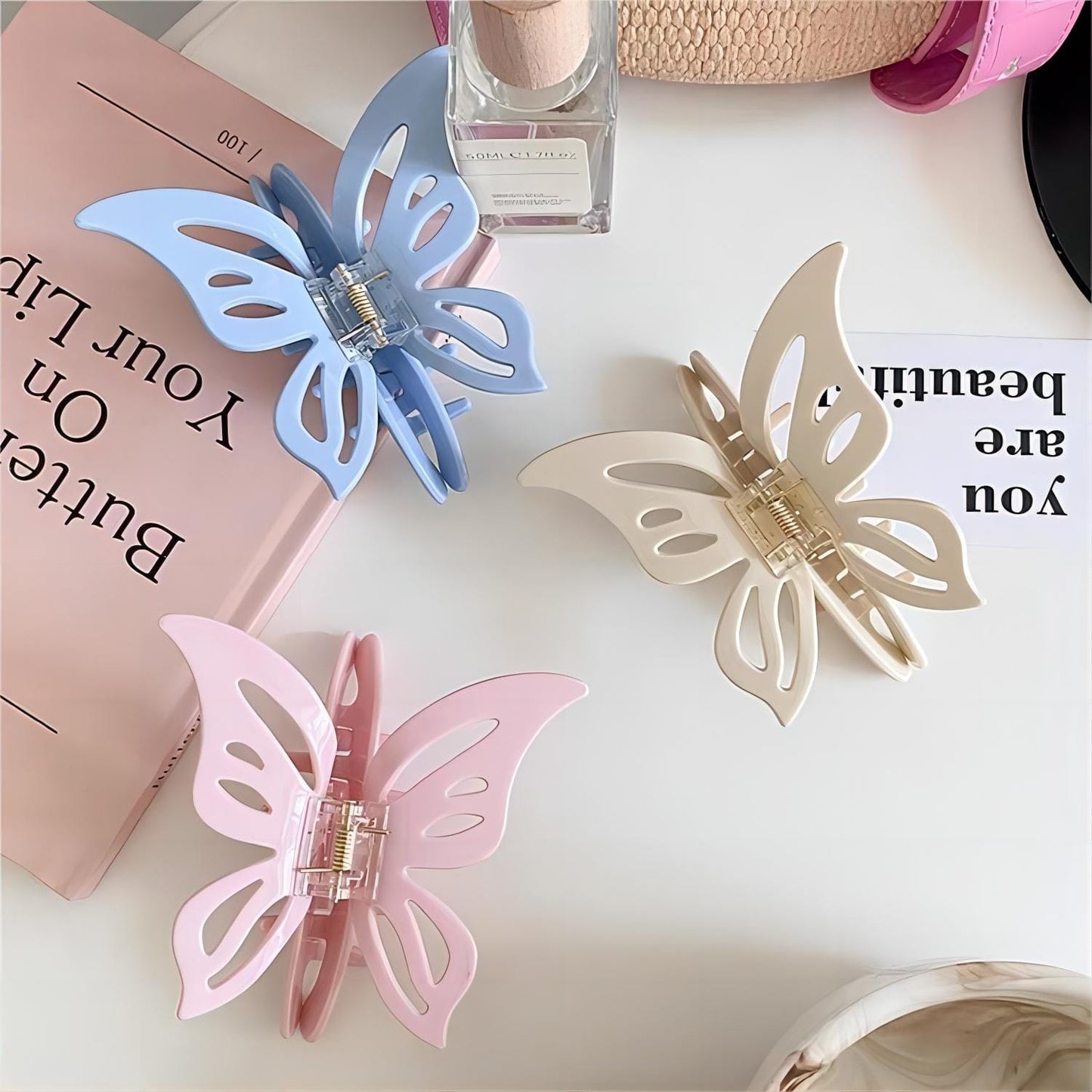 Sweet Hollowed-out Butterfly Claw Clip Hair Clip