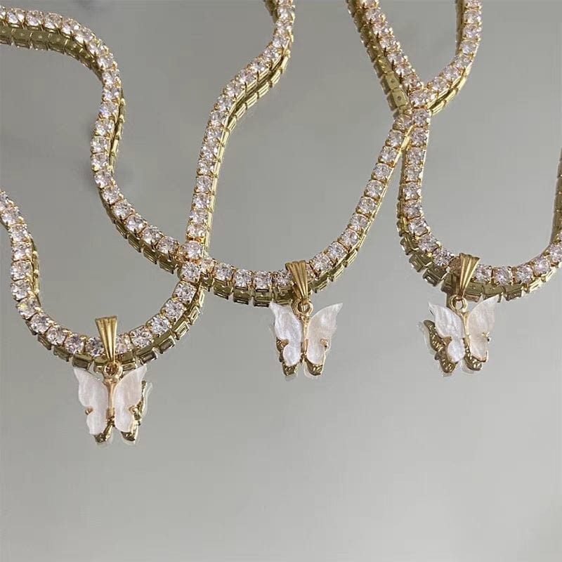 Ensemble de colliers à lettres initiales en forme de papillon et strass superposés