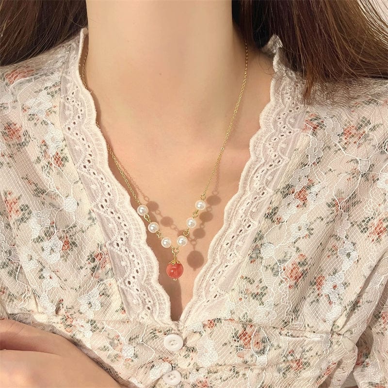Collier chaîne de perles avec pendentif en pierre de pêche charmant