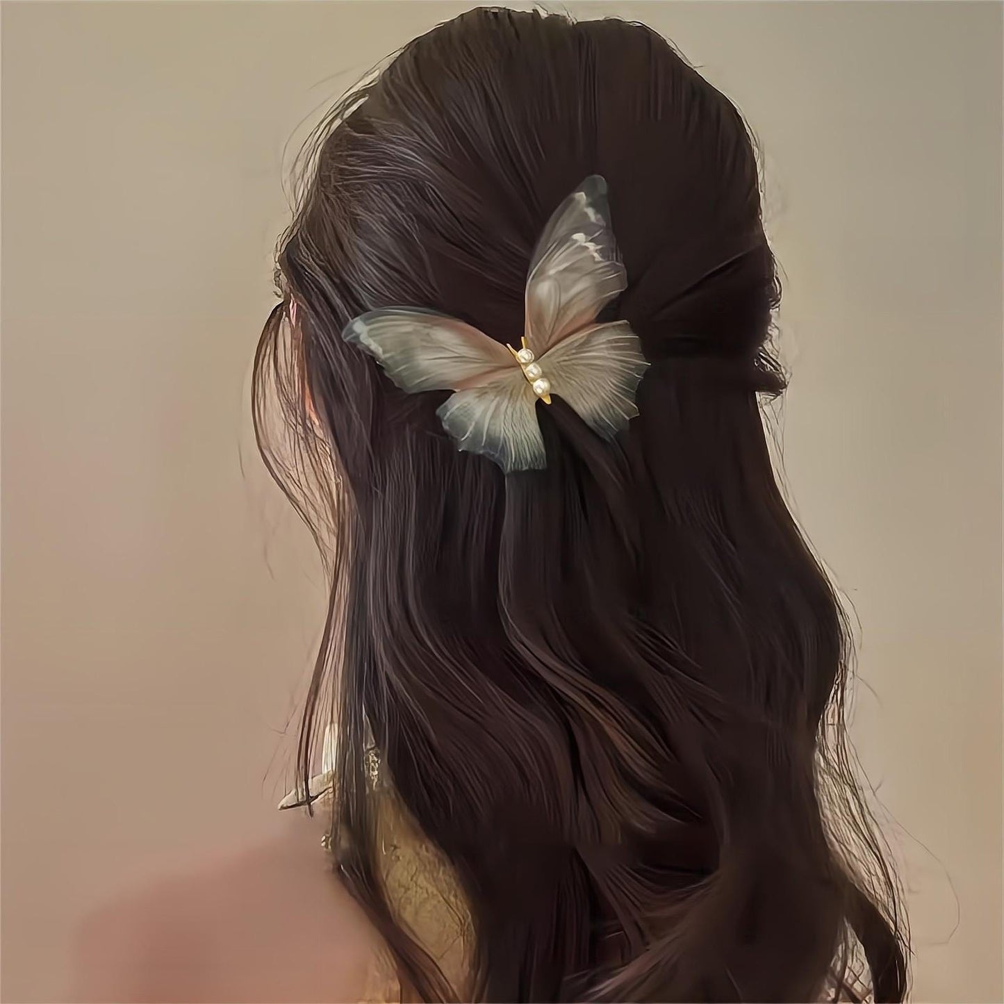 Haarspange mit Schmetterling und Perlenanhänger