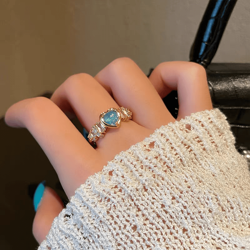 Chic Rhinestone Opal Heart Ring