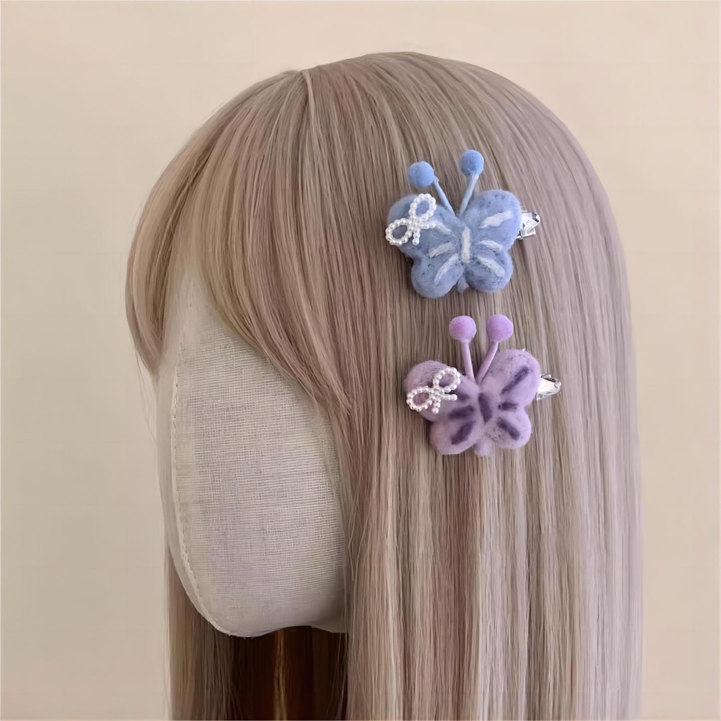 Pince à cheveux en forme de papillon en peluche