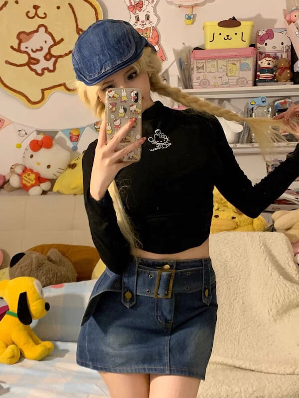 Kitty Turtleneck Top