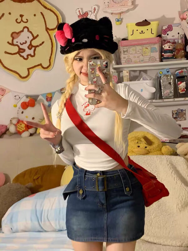 Kitty Turtleneck Top
