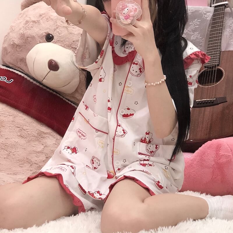 Kitty Kawaii Pajamas Set