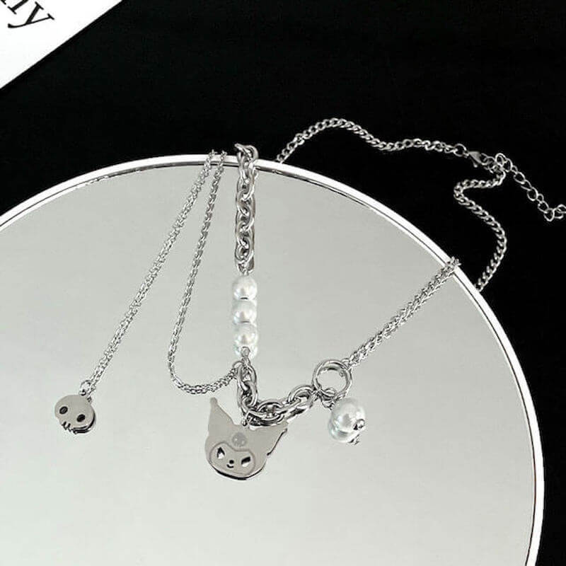 Kuro Silver Necklace