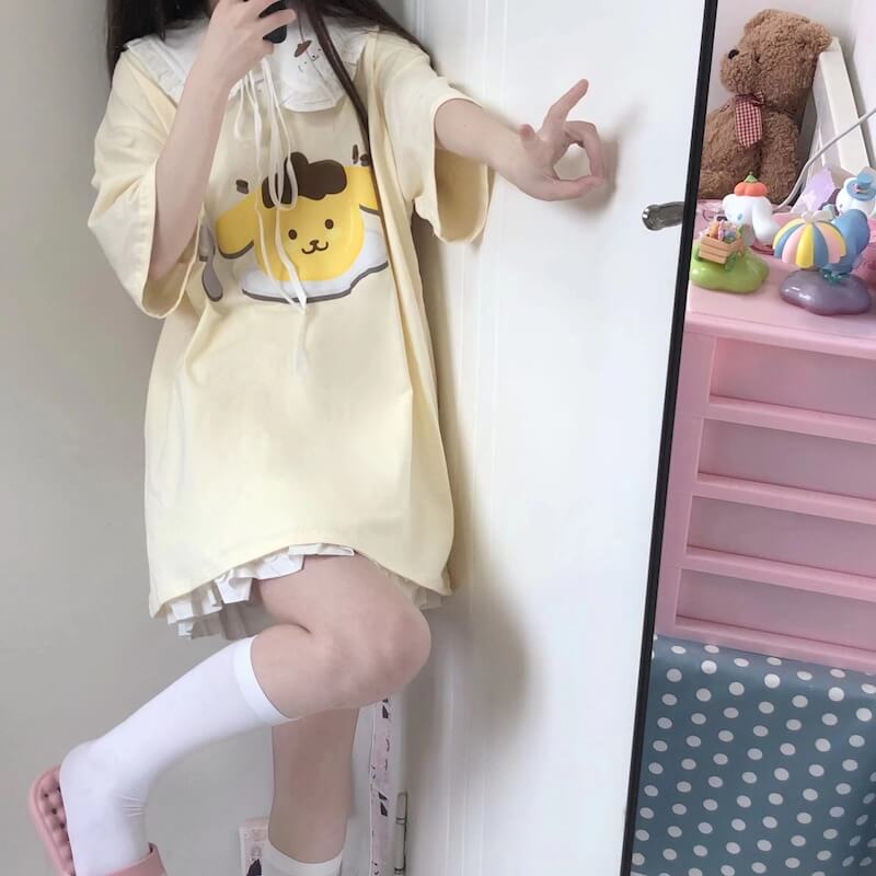 Pom Cake T-shirt with Collar