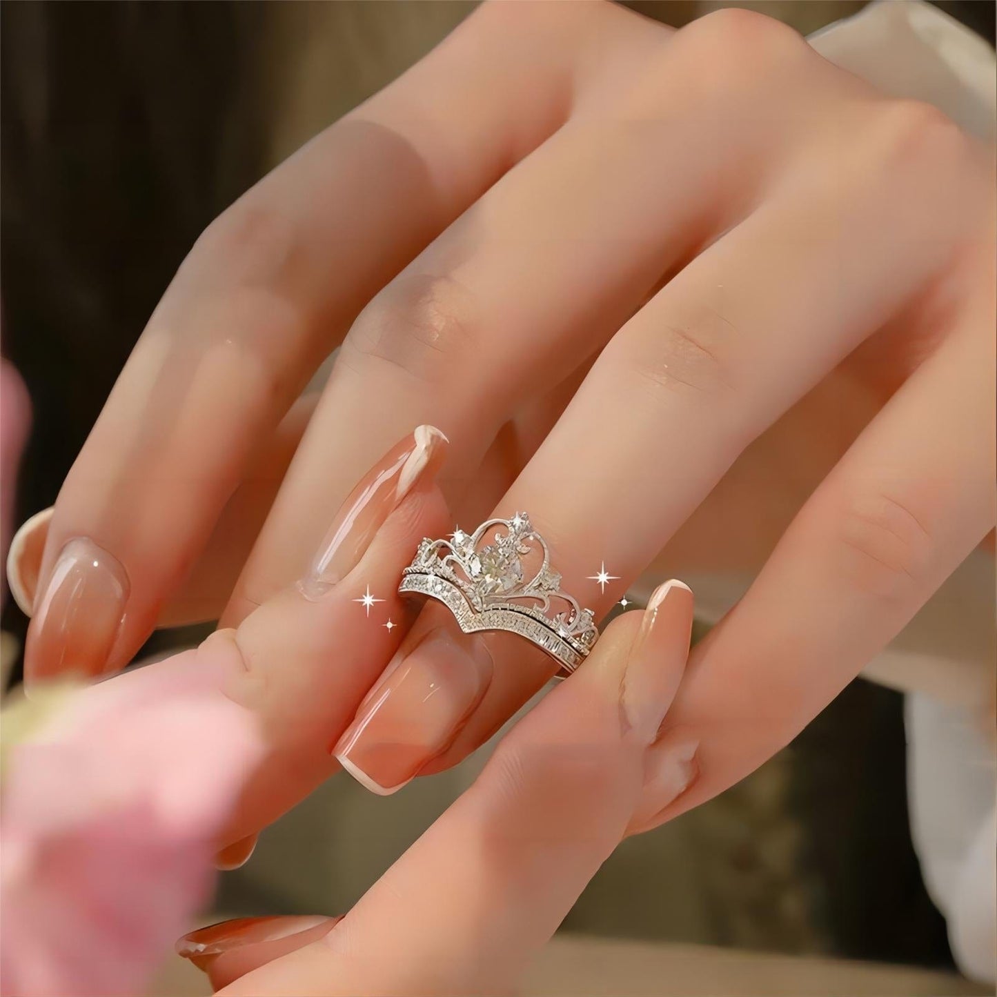 Charmant ensemble de bagues empilables en argent avec couronne
