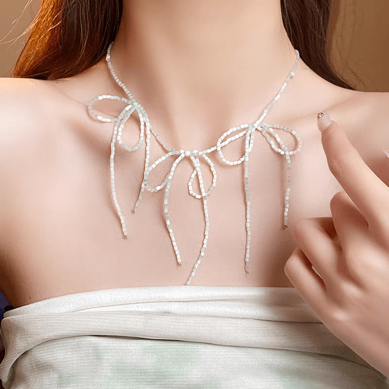 Collier ras du cou en ruban coloré