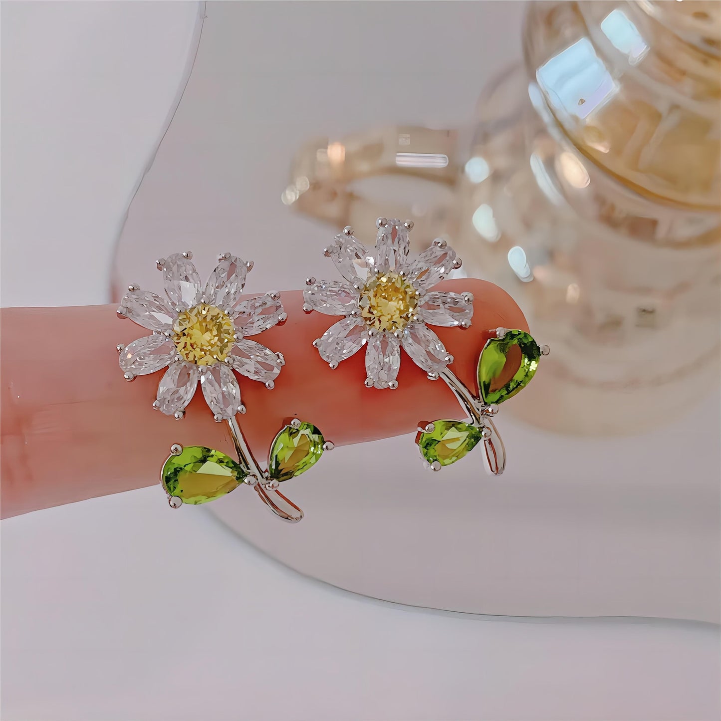 Ensemble de boucles d'oreilles et collier à fleurs de marguerite