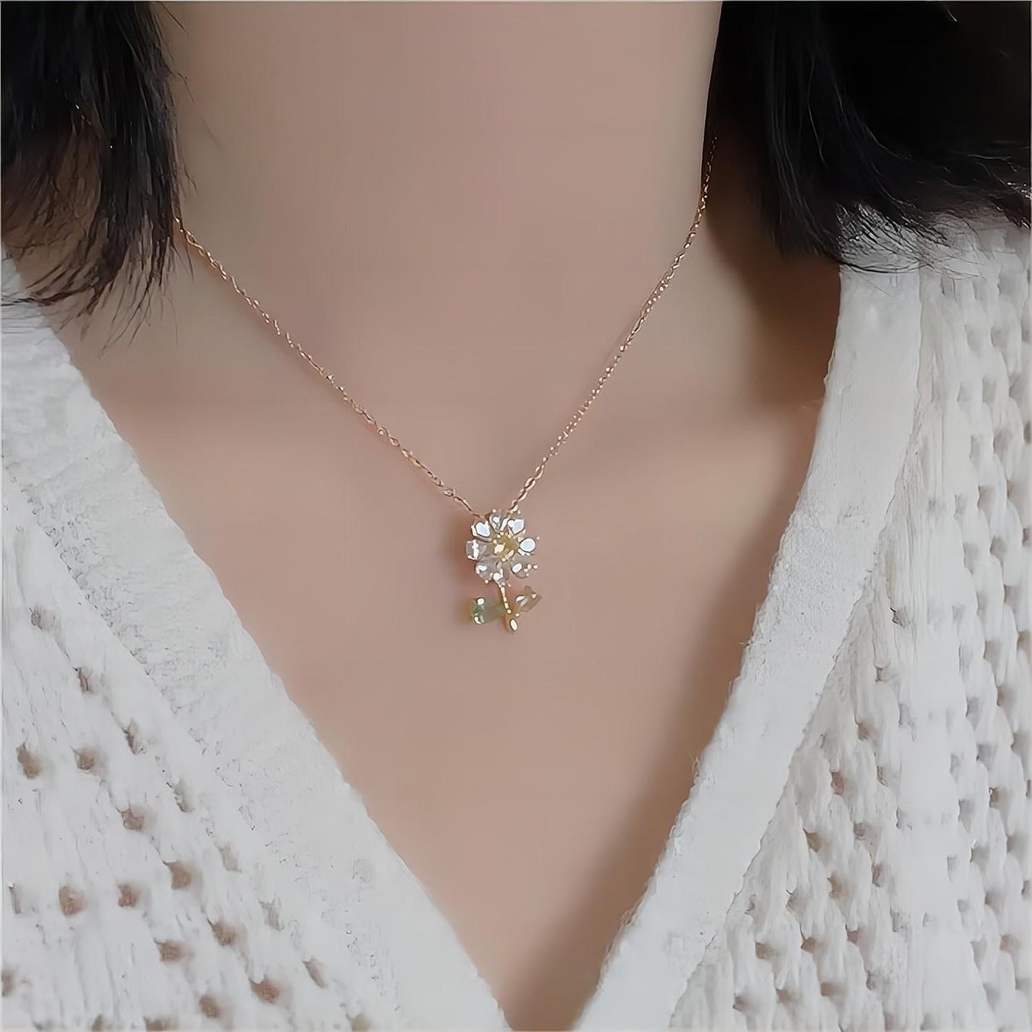 Ensemble de boucles d'oreilles et collier à fleurs de marguerite