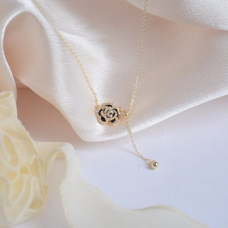 Elegant Camellia Cable Chain Necklace