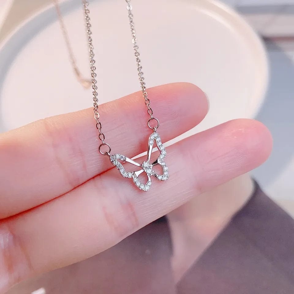 Sweet Hollowed-out Butterfly Necklace