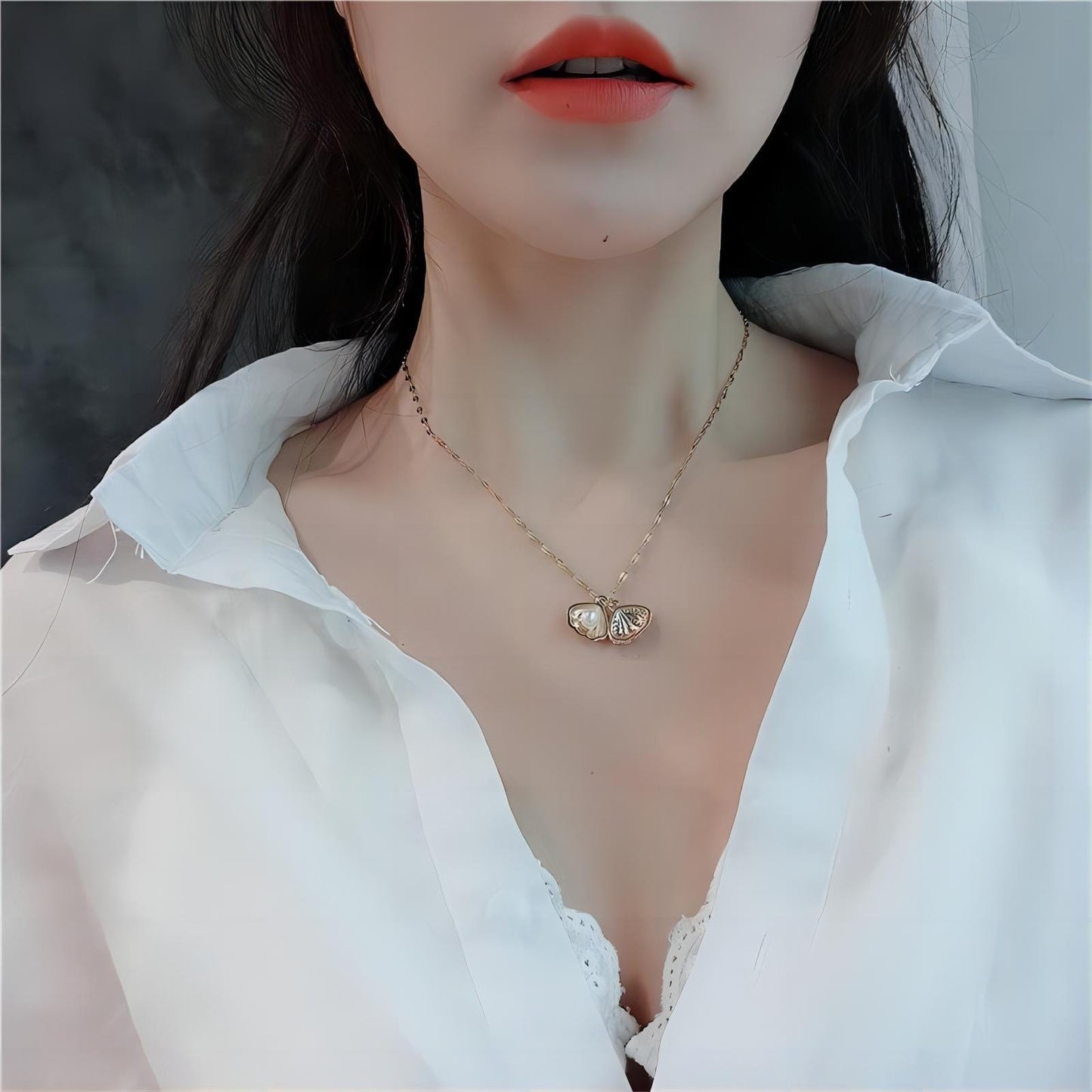 Trendy Pearl Shell Pendant Chain Necklace