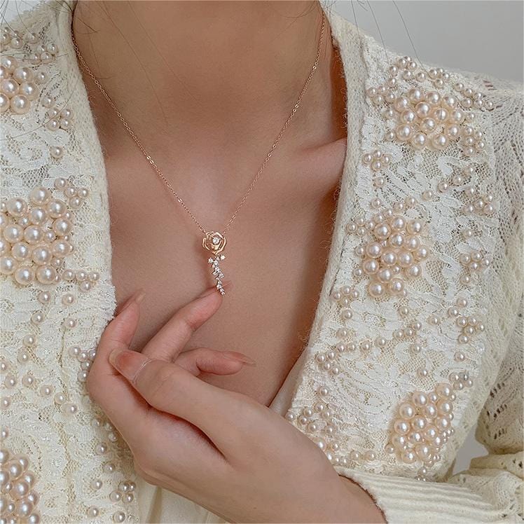 Elegant Crystal Rose Necklace
