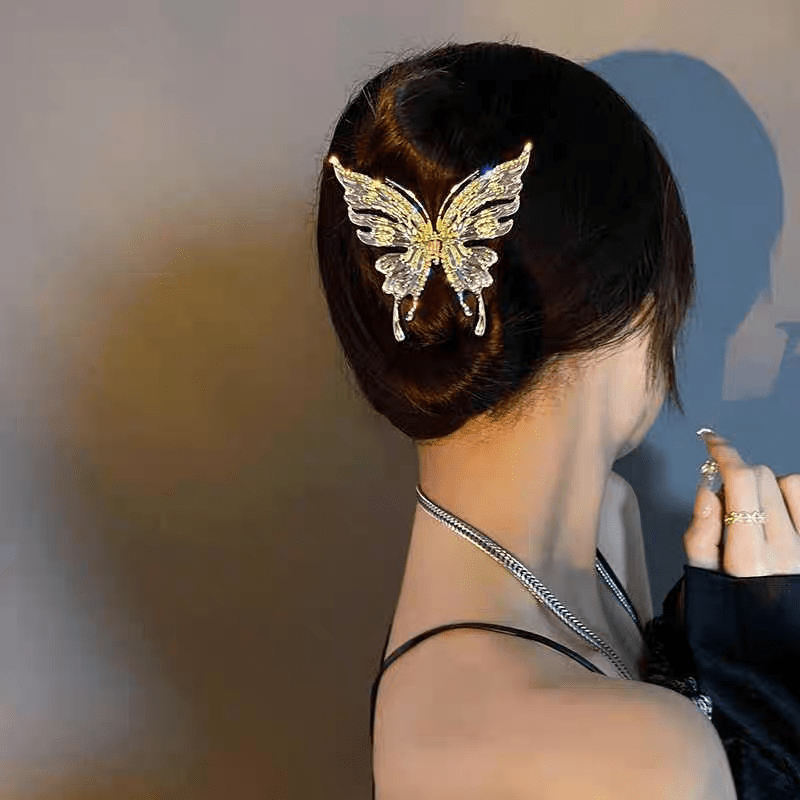 Elegante Haarklammer mit hohlem Schmetterling