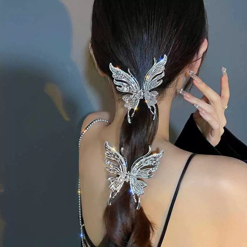 Elegante Haarklammer mit hohlem Schmetterling