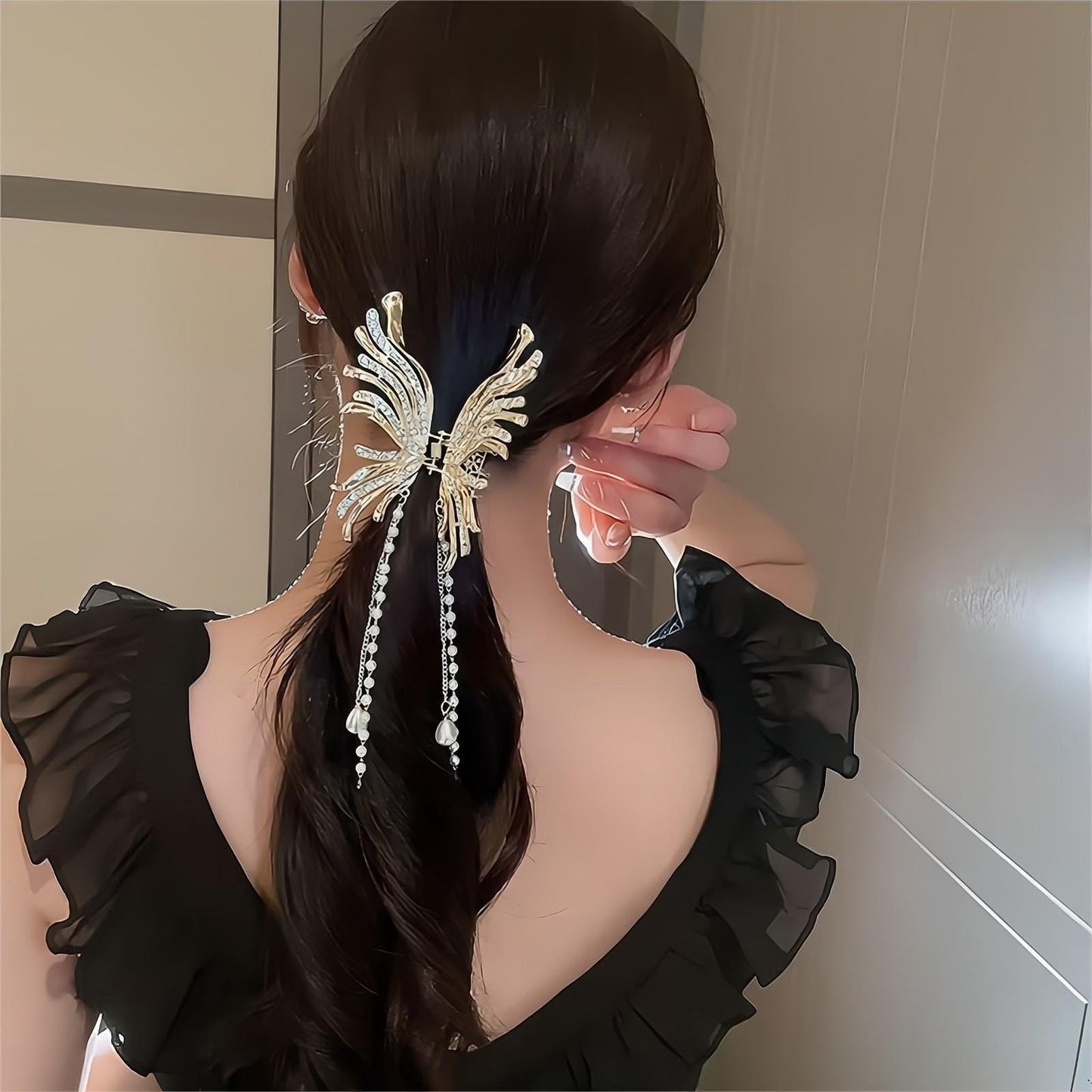 Pearl Chain Tassel Butterfly Chignon Claw Clip Hair Clip