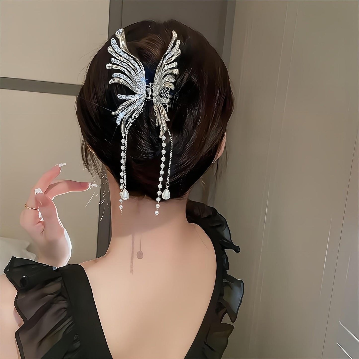 Pearl Chain Tassel Butterfly Chignon Claw Clip Hair Clip