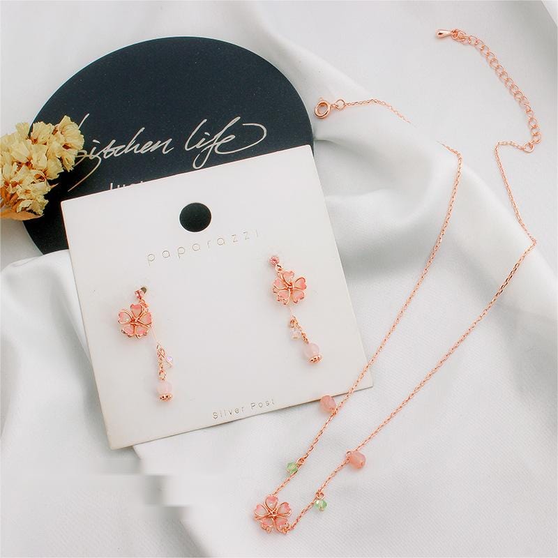 Boucles d'oreilles pendantes en forme de fleur de cerisier