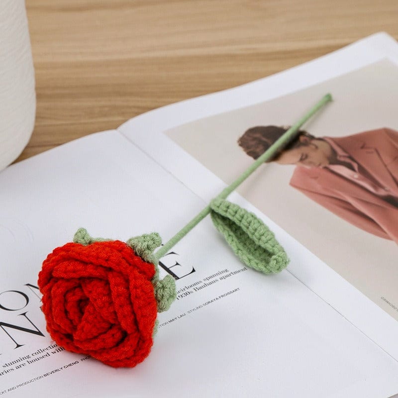 Handgemachte gehäkelte Rosenblüte