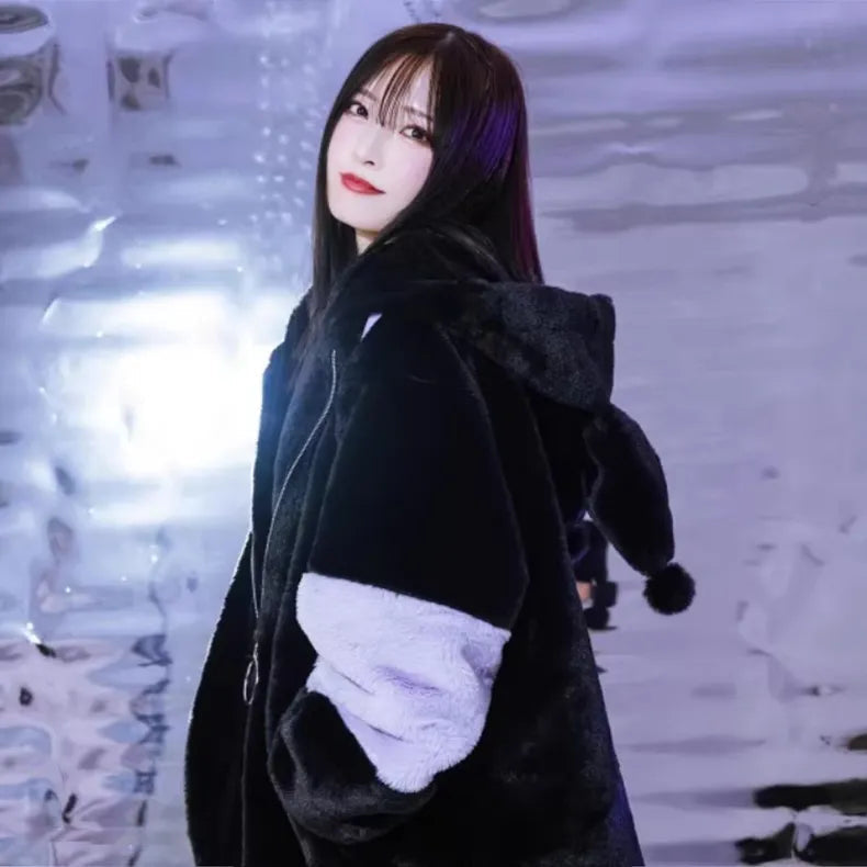Jumbo Fluffy Kuro Oversized Jacket