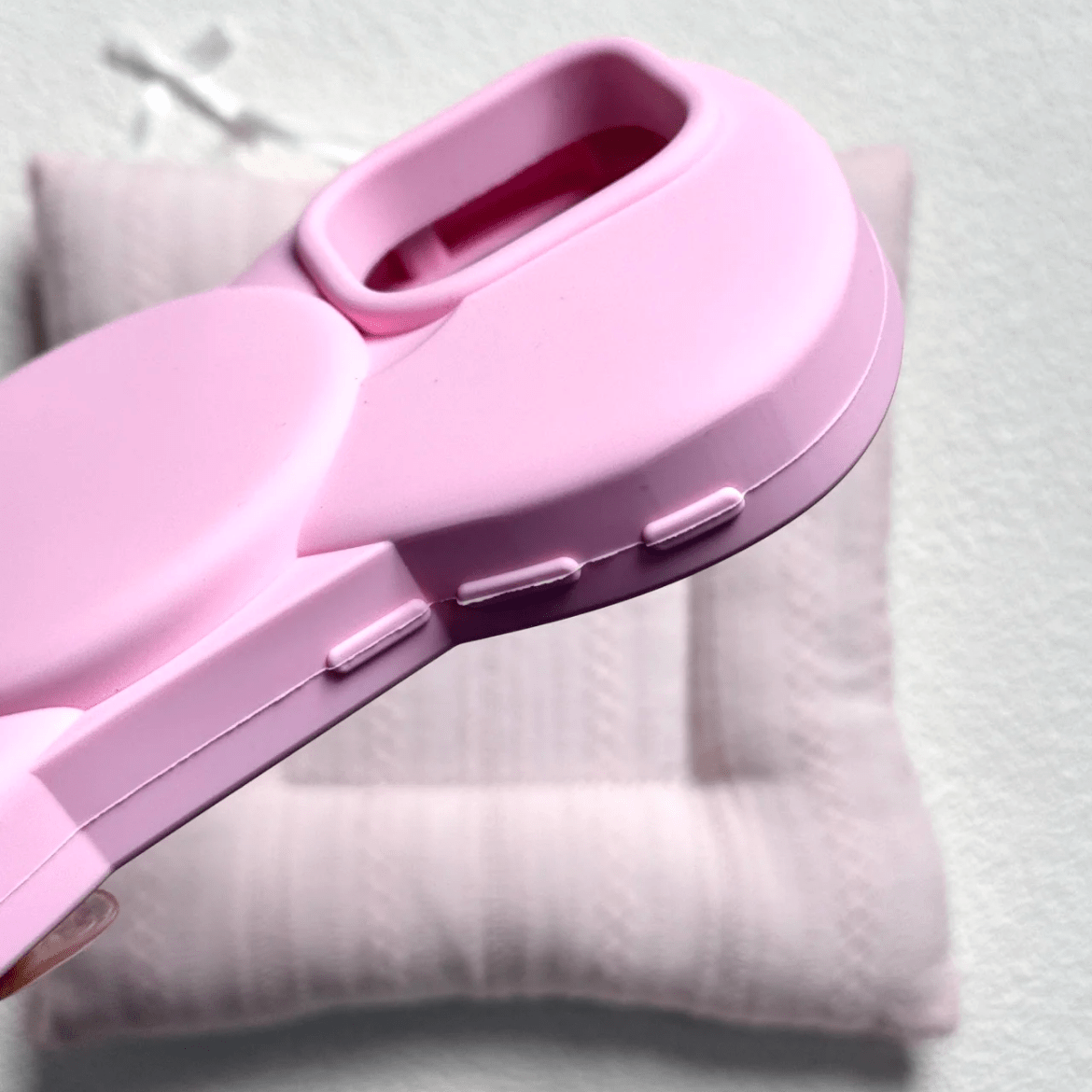 Kitty Case Bowknot Pink Silicone iPhone