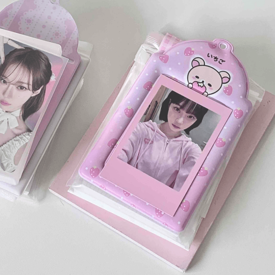 Photocard Kpop Rilak Pink Holder Stawberry Keychain