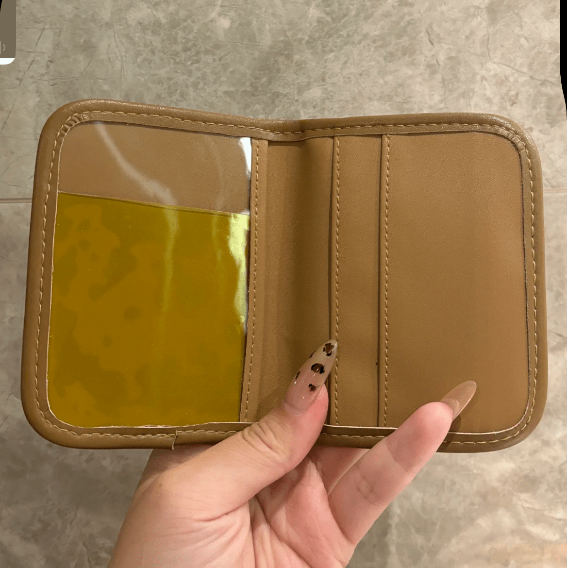 Floral Retro Cream Embroidery Marron Wallet