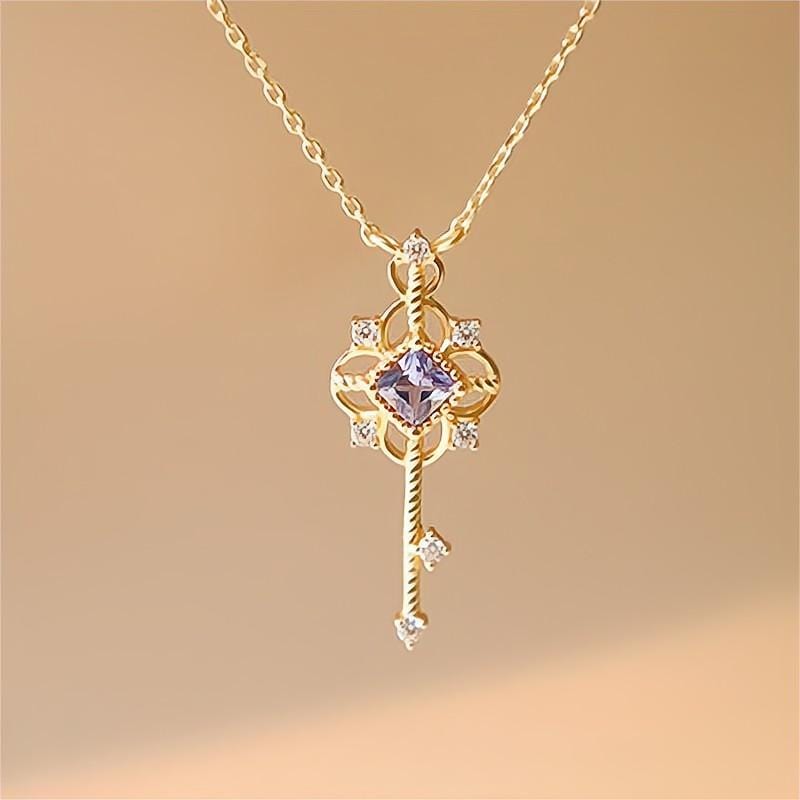 Collier avec pendentif clé en argent sterling