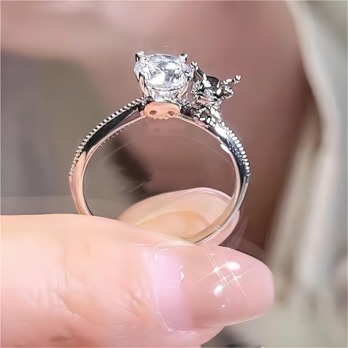 Kawaii Kuro Diamond Ring