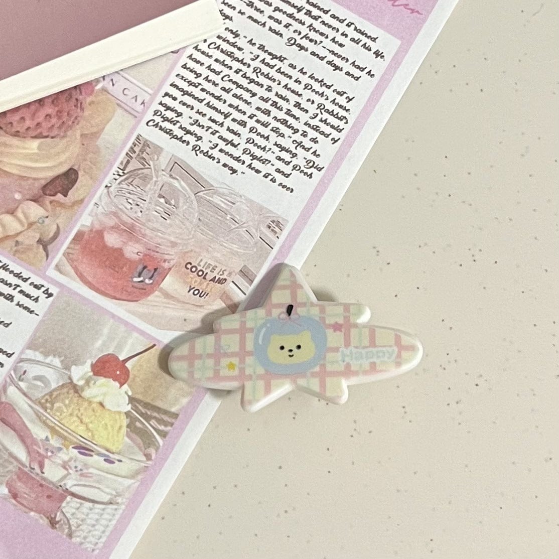 Süße Haarspangen mit Schleife und Cartoon-Motiv