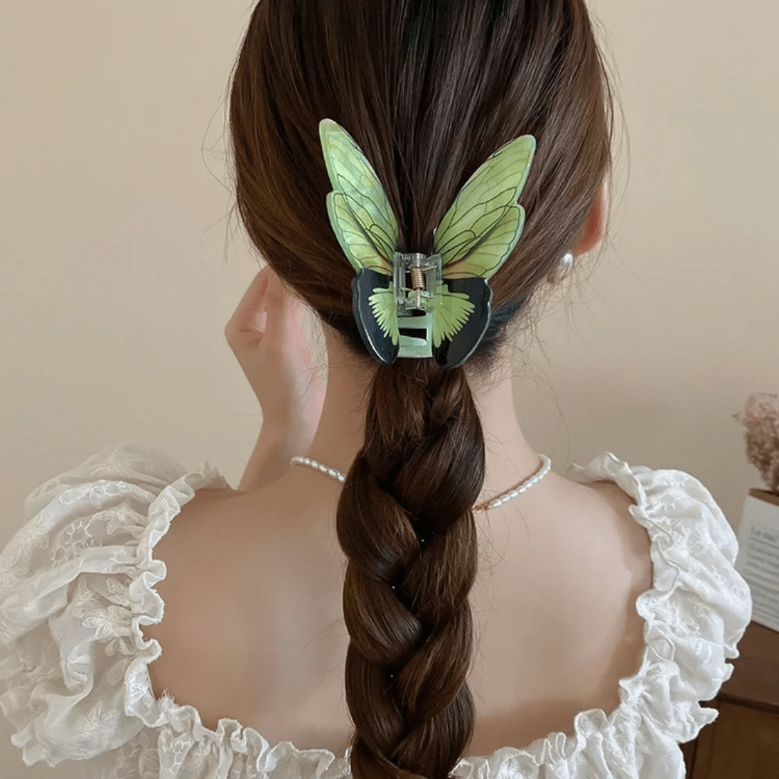 Pince à cheveux papillon vert vif