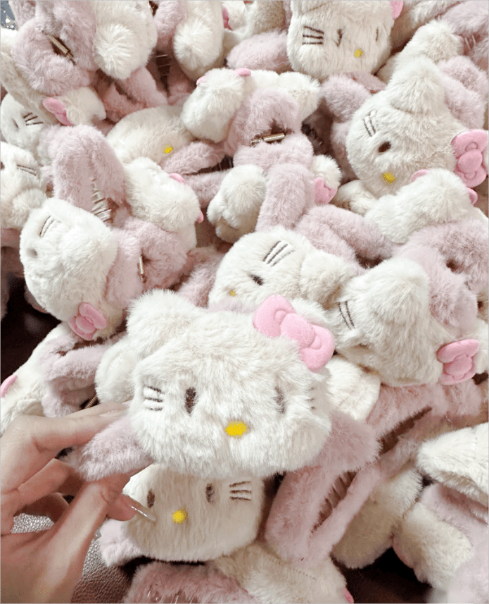 Plush Kitty Chignon Claw Hair Clip KI392