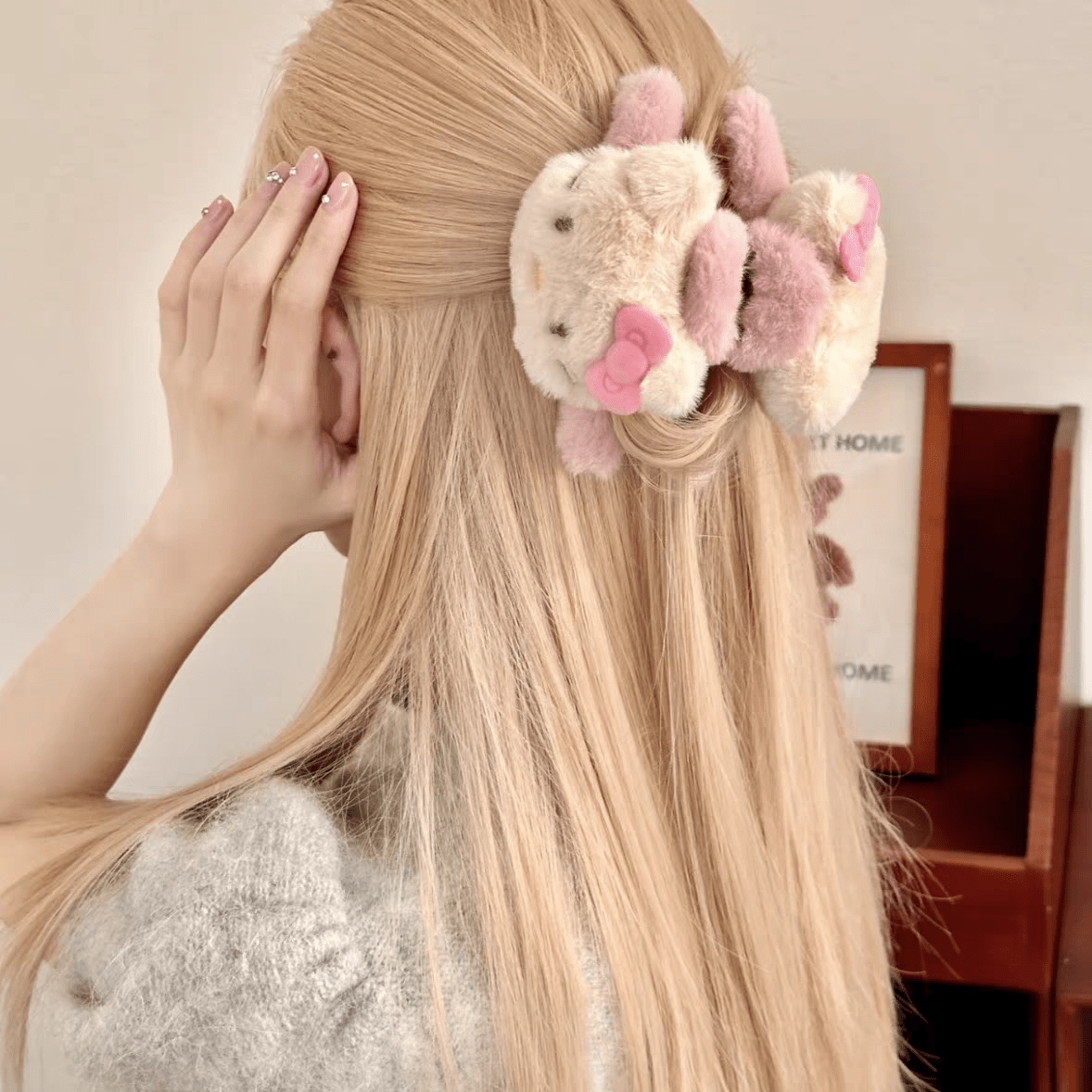 Plush Kitty Chignon Claw Hair Clip KI392