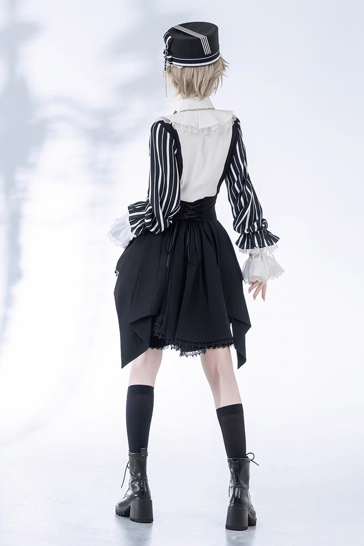 Elegant Lolita Shorts with Stripe Print and Lace - Noir