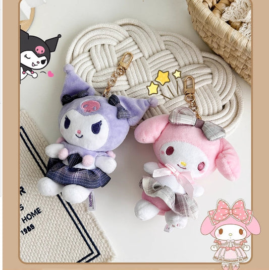 Pendentif en peluche de l'uniforme JK de Kuro et Melo