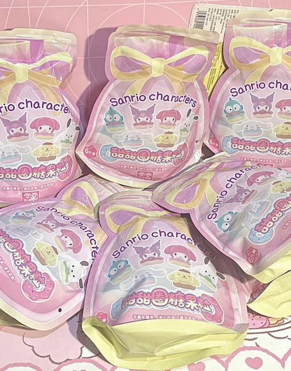 Boîte aveugle de beignets Kawaii (6 pièces dans un sac)